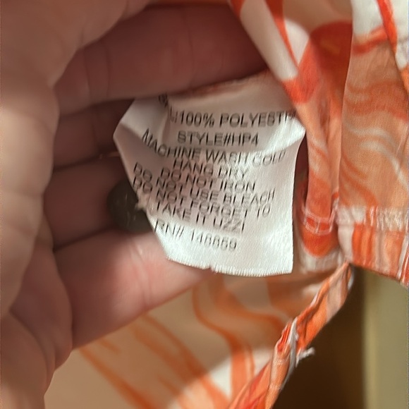 Uzzi Hawaiian shirt, size XL - Picture 4 of 6